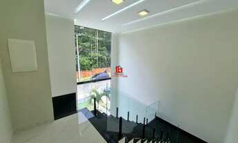 Imagem 6: Morada dos Pássaros 297m² 4 Suites Piscina c Cascata 4 Vagas