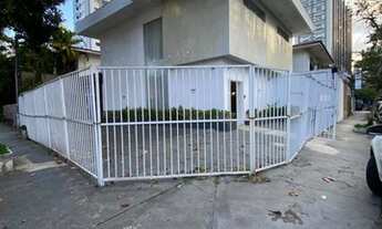 Imagem 4: Casa Comercial para Locação em Santos, Gonzaga, 1 dormitório, 6 banheiros, 7 vagas