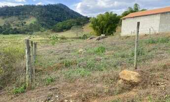 Imagem 7: Terreno no feijão queimado,quase 1000metros quadrados