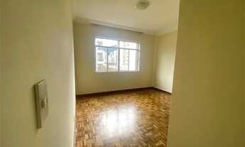 Imagem 3: Três quartos, suíte reformado no centro