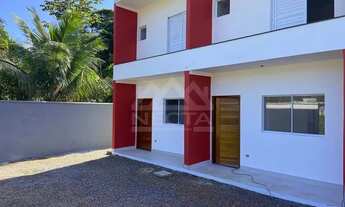 Imagem: Sobrado Novo à Venda com 2 Suítes, Praia