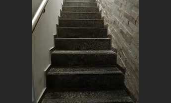 Imagem 4: Excelente Casa Duplex ao Lado da Av José Leon