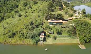 Imagem 2: Casa de condomínio sobrado para venda possui 500 metros quadrados com 5 quartos