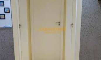 Imagem 6: Imóvel para aluguel e venda possui 59 metros quadrados com 2 quartos