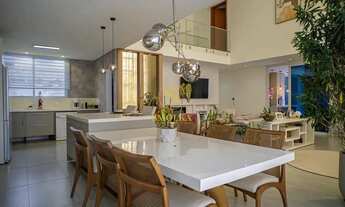 Imagem: Linda Casa para venda com 4 dormitórios