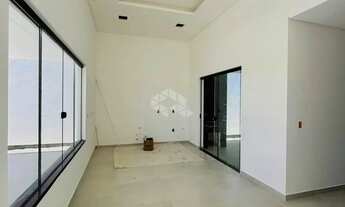 Imagem 4: Casa em Tijucas, 3 dormitórios sendo 1 suíte, com 2 vagas de garagem