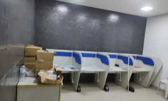 Imagem 3: Salas comercias com 20mts e 37mts quadrados em avenida com estacionamento