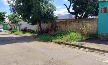 Imagem 3: TERRENO Área / Terreno à Venda, 460.00 por R$ 600000.00 no setor Setor Pedro Ludovico AD26