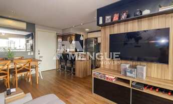 Imagem 7: Apartamento com 2 dormitórios e 1 vaga à venda no bairro Vila Ipiranga em Porto Alegre com