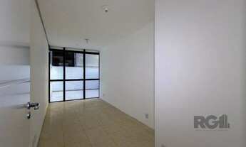 Imagem 5: Sala comercial à venda com terraço, banheiro e copa, elevador portaria - Bairro Menino Deu