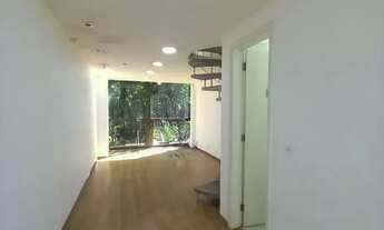 Imagem 3: Oportunidade Única! Loja com Mezanino Reformada e Localização Privilegiada!