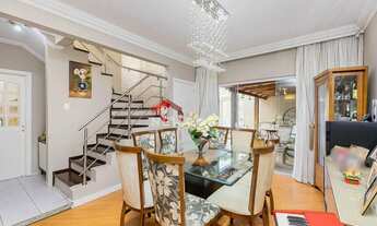 Imagem 2: Sobrado em Rua General Theodorico Gonçalves Guimarães - Xaxim - Curitiba/PR