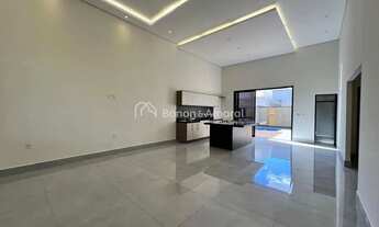 Imagem 2: Casa para locação no Condomínio Royal Garden, em Paulínia