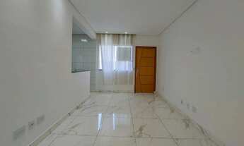 Imagem 5: Área Privativa de 03 quartos sendo 01 com suíte, 02 vagas de garagem no Bairro Parque Mara