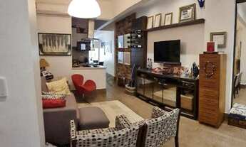 Imagem 5: Original 2 quartos ! Transformado em 1 ampla suíte com sala em 2 ambientes .Cozinha integr