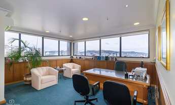 Imagem 2: Conjunto comercial no Petrópolis