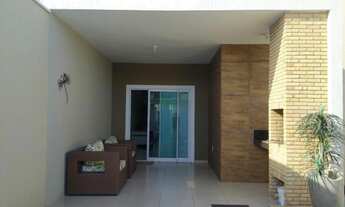 Imagem 4: Casa com piscina e móveis projetados para venda com 103 metros quadrados com 3 quartos em