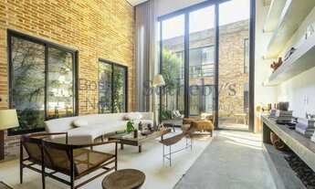 Imagem: Casa estilo loft com área externa exclusiva