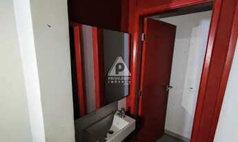 Imagem 7: Prédio a venda na Rua da Quitanda