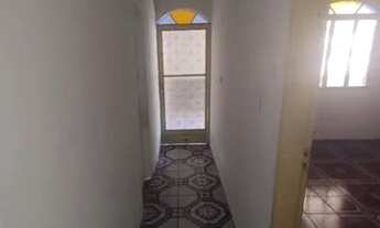 Imagem 3: Casa para aluguel possui 70 metros quadrados com 3 quartos em Bangu - Rio de Janeiro - RJ