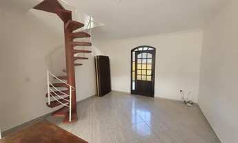 Imagem: Lindo Sobrado em village