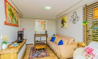 Imagem 2: Apartamento para venda tem 74 metros quadrados com 3 quartos em Passo da Areia - Porto Ale