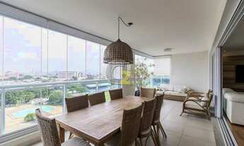 Imagem 5: Apartamento para venda possui 242 metros quadrados com 4 quartos em Água Branca - São Paul