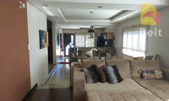 Imagem 2: Casa para venda possui 224 metros quadrados com 3 quartos