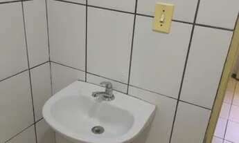 Imagem 6: Casa de 2 quartos com garagem coberta em ótima localização