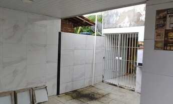 Imagem 2: Repasse de privê em pau amarelo