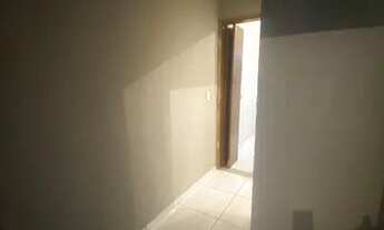 Imagem 6: Casa 2 dormitórios com garagem coberta