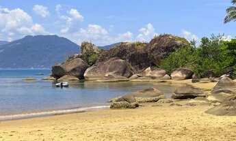 Imagem 7: Casa de condomínio para venda tem 200 metros quadrados com 5 quartos