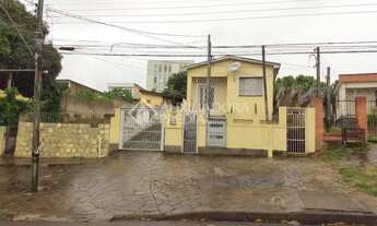 Imagem 3: PORTO ALEGRE - Casa Padrão - Nonoai