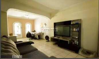 Imagem: Casa à venda com 250m², 3 quartos e 2