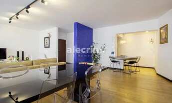 Imagem 3: Espaçoso apartamento integrante de edifício tradicional de Higienópolis