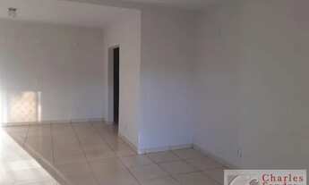 Imagem 4: Casa para Venda em Goiânia, Setor Coimbra, 3 dormitórios, 1 suíte, 2 banheiros, 4 vagas