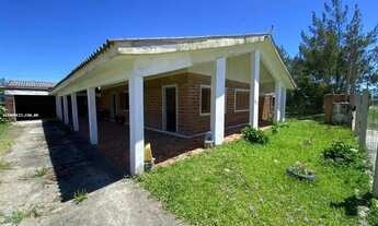 Imagem: Casa 4 dormitórios à venda Ildo Meneghetti