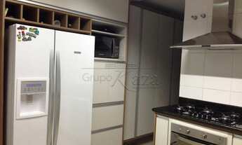 Imagem 3: Apartamento - Vila Adyana - Armários embutidos - Recém reformado - elevador