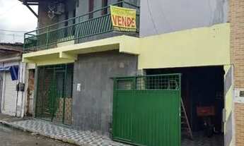 Imagem 2: Vendo esse prédio no centro de berimbau !