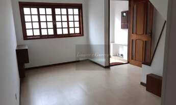 Imagem: Sobrado próximo a Faculdade São Camilo