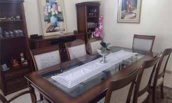 Imagem 7: Casa de 300 m² disponível para venda e locação no condomínio Taubaté Village em Taubaté