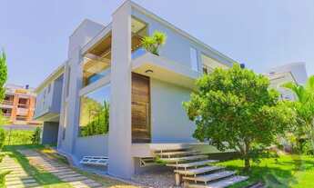 Imagem 2: Casa de condomínio para venda com 400 metros quadrados com 4 quartos em Cacupé - Florianóp