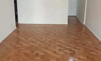 Imagem 3: Apartamento para venda tem 75 metros quadrados com 2 quartos em Copacabana - Rio de Janeir