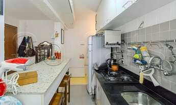 Imagem 4: Disponível para venda no Mont Hermon com 1 dormitório e 1 vaga de garagem