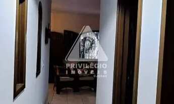 Imagem 6: Casa 4 quartos, piscina, Itaipuaçu