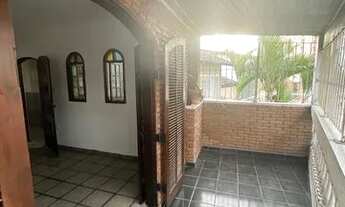 Imagem 2: Pequena casa em Carapicuíba