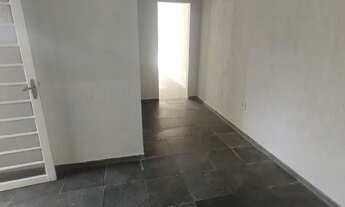 Imagem 3: Alugo casa com 1 quarto. Próximo ao centro de Maricá