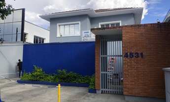 Imagem: Casa para aluguel tem 593 metros quadrados