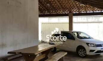 Imagem: Terreno de 600m² com casa de 2/4 à venda