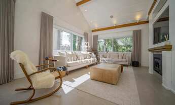 Imagem 5: CASA À VENDA EM CANELA EM CONDOMÍNIO COM QUATRO SUÍTES